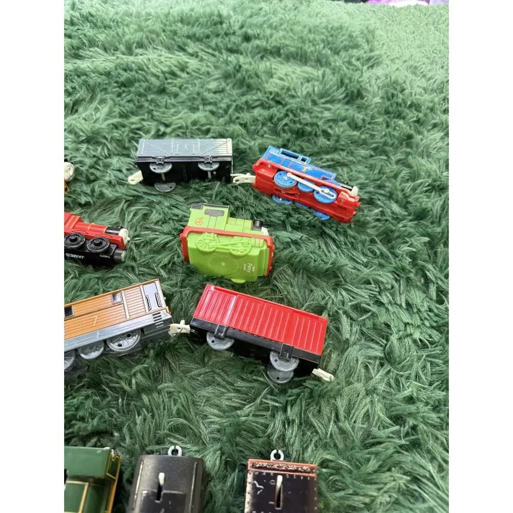 Thomas & Friends TrackMaster Motorized & Push Along Trains Lot - Locomotives &